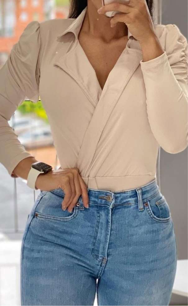 Body Cuello V Manga Larga /