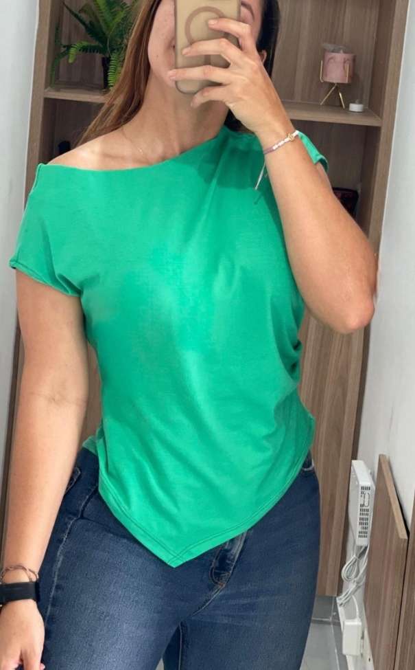 Blusa Cuello Bandeja con Punta – Talla Única | Tela Algodón