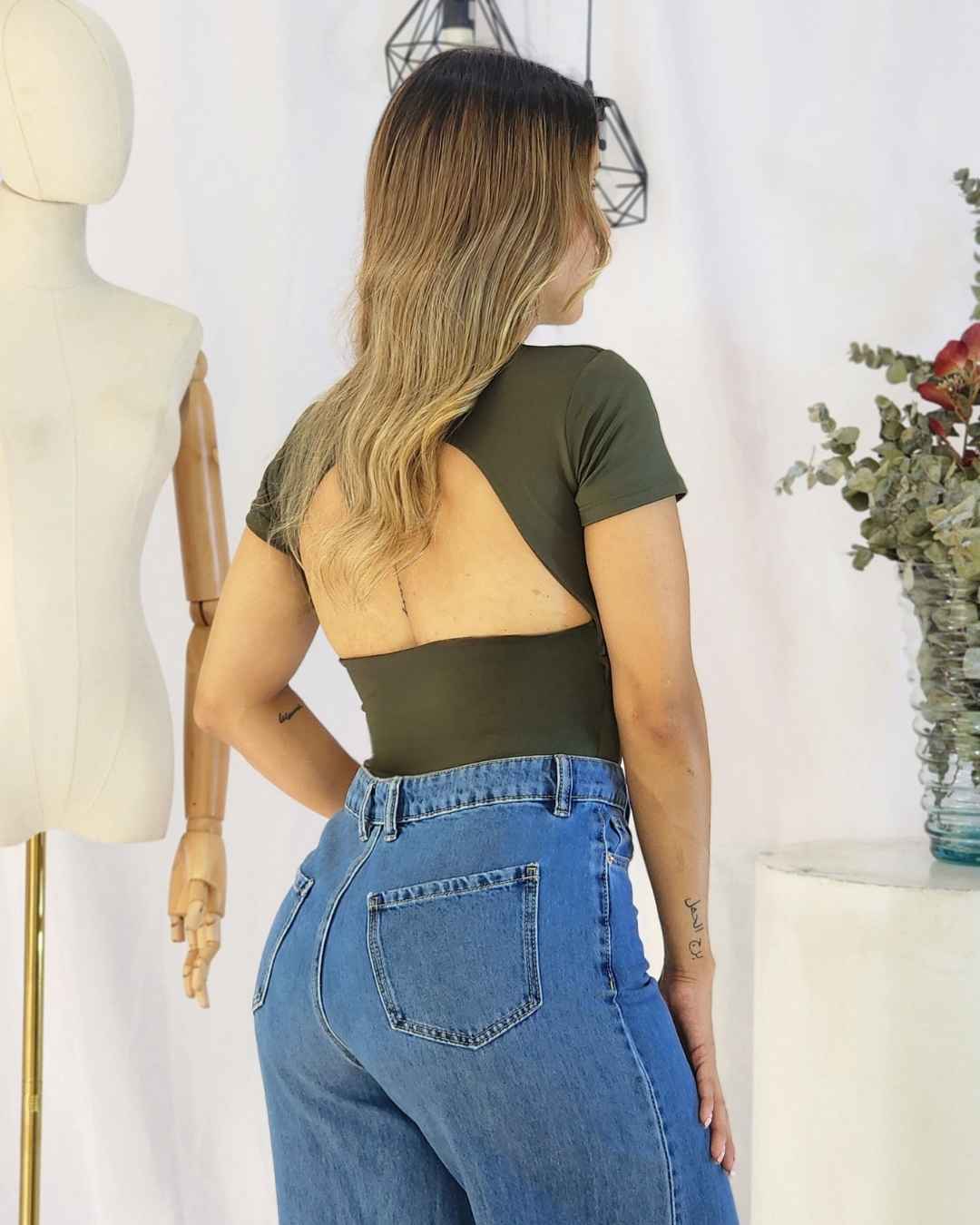 Body Manga Rodada Espalda Descubierta